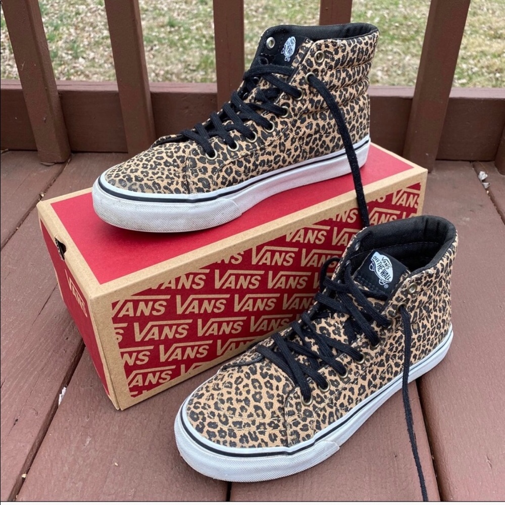 leopard vans